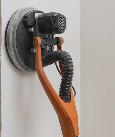 eccentric grinding machine with a long handle